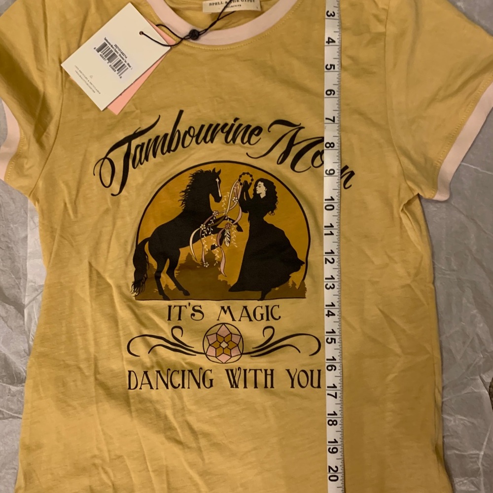 Spell & the Gypsy Tambourine Moon Tee L - Picture 8 of 11